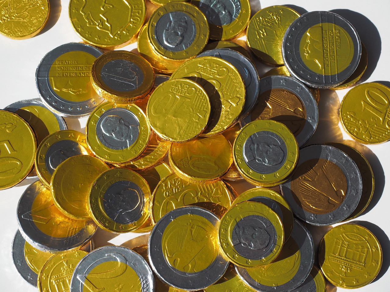 黄金回收的费用〃黄金回收的费用是如何计算的