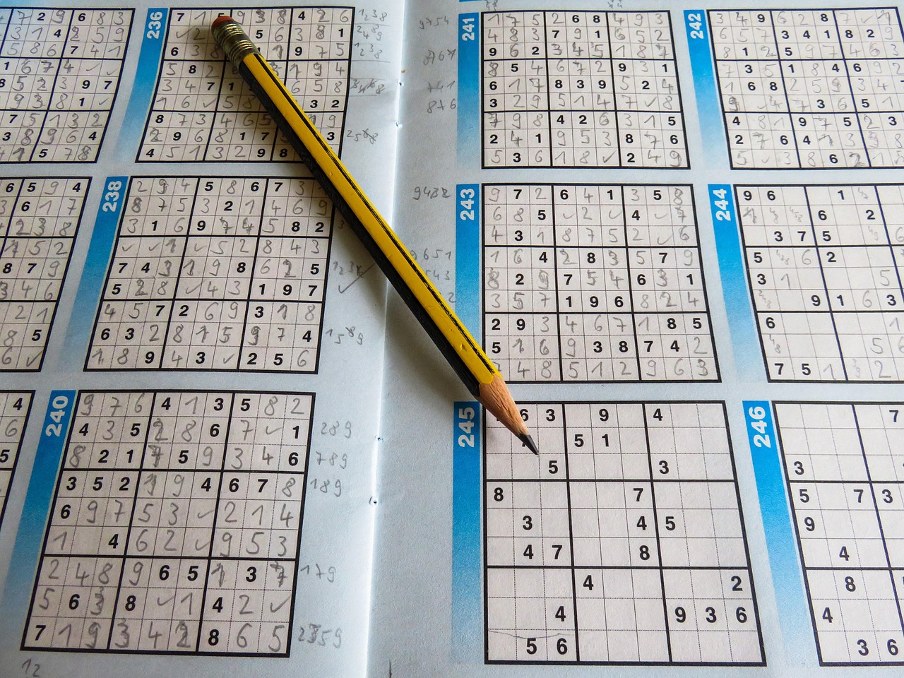 钯金费用走势图︰(钯金费用走势图人民币)